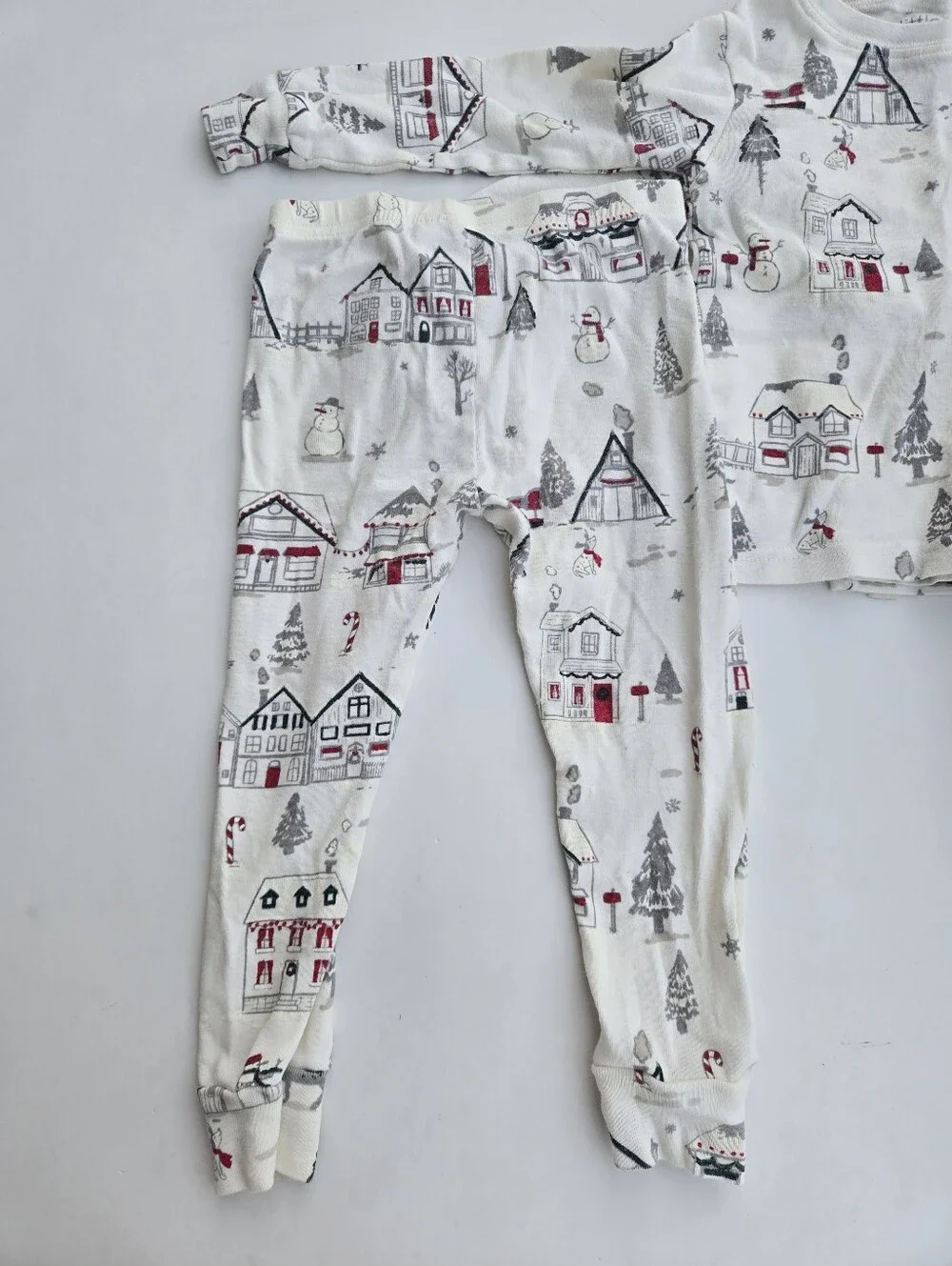 Little Planet Cream Holiday Village Pajama Set Organic Cotton 2T